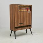 1377 8222 Cigarettautomat